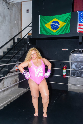 Natasha Leonna – Brazilian Giantess Amazon