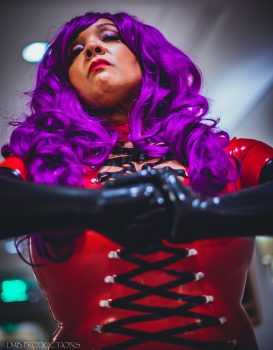 MsMadyson looking down on you